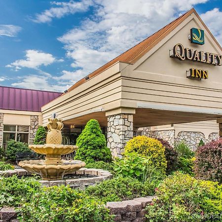 Fairbridge Inn & Suites Poconos Страудсберг Екстер'єр фото