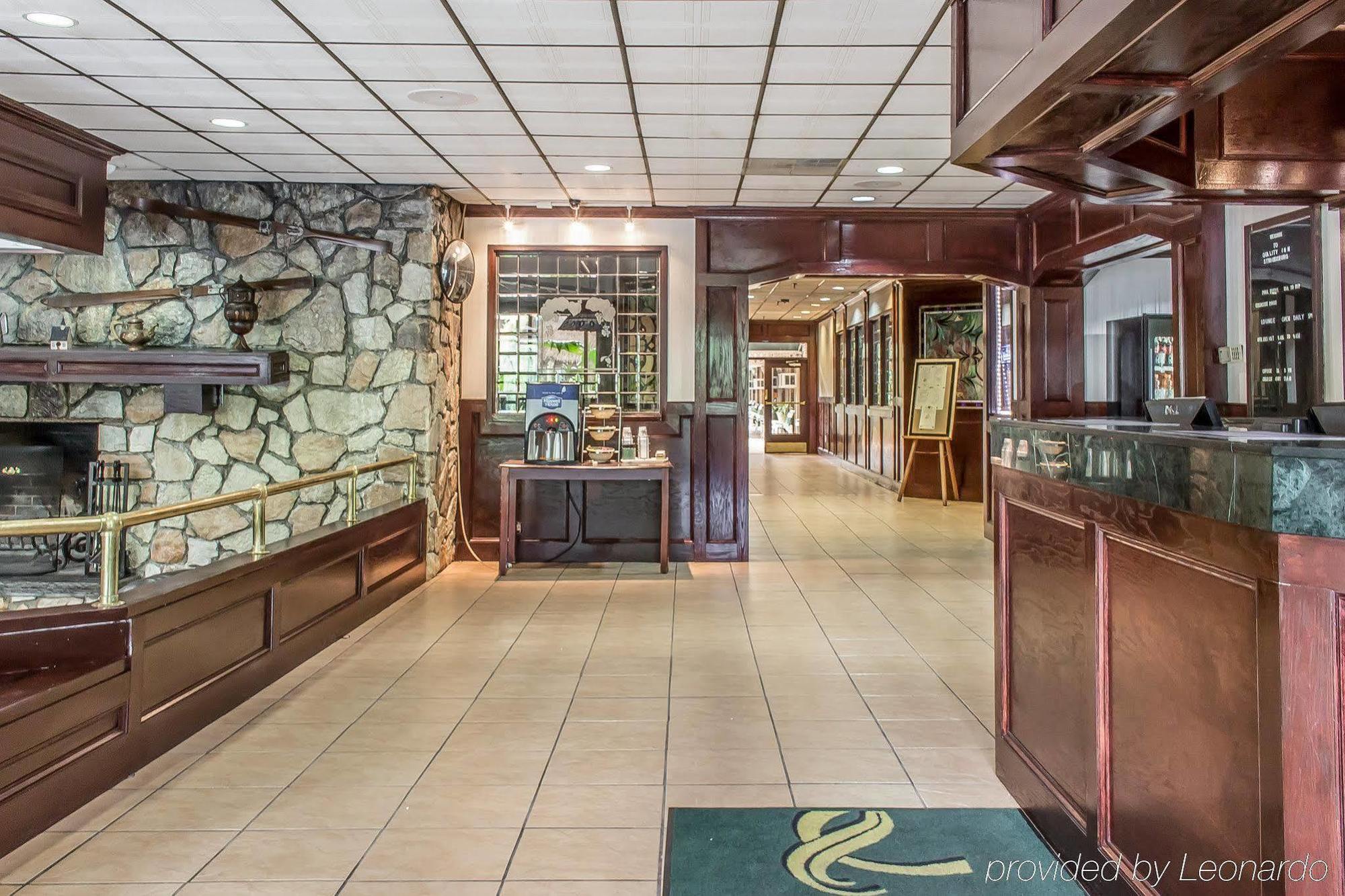 Fairbridge Inn & Suites Poconos Страудсберг Екстер'єр фото