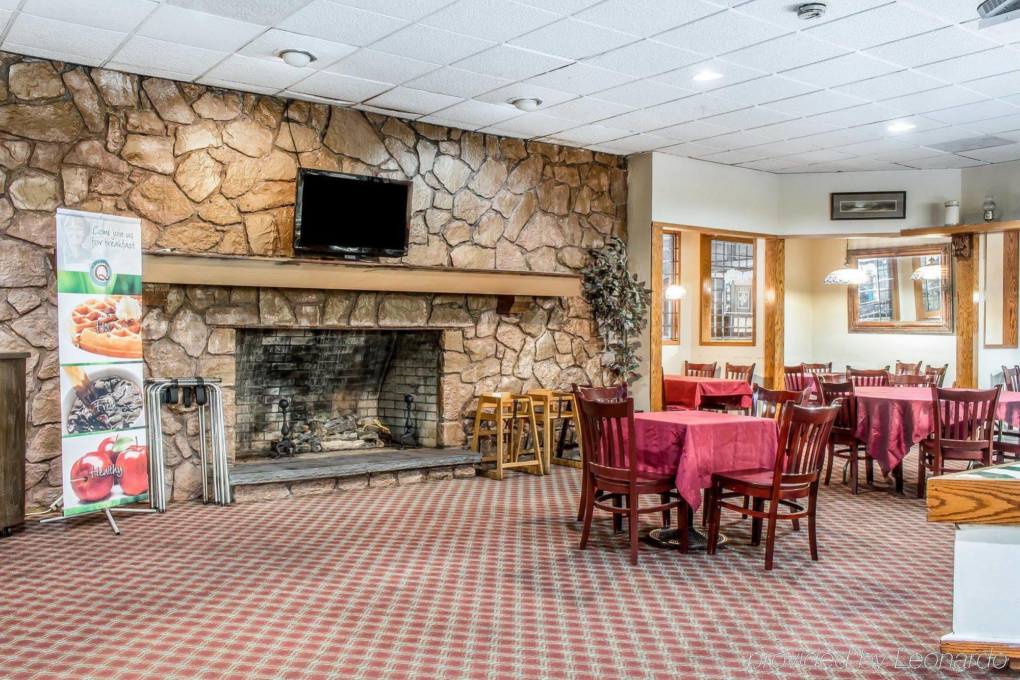 Fairbridge Inn & Suites Poconos Страудсберг Екстер'єр фото